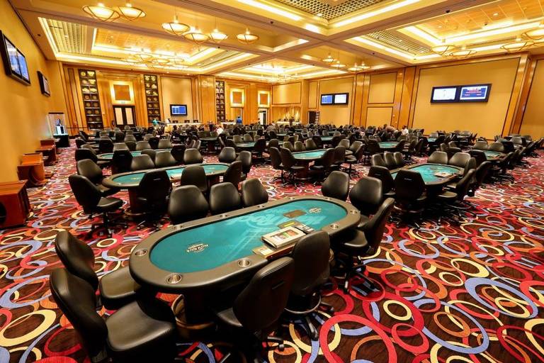 WPT Lucky Hearts Poker Open Main Event – Brian Altman Leads Day 2 1 SeminoleHardRockHollywood