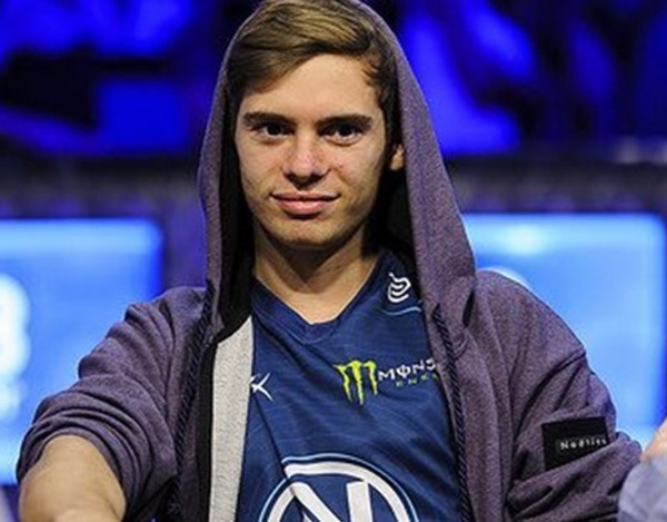 Fedor “CrownUpGuy” Holz, Wiktor “Limitless” Malinowski to Begin a Heads-Up Challenge This Week 1 FedorHolzFuelJersey