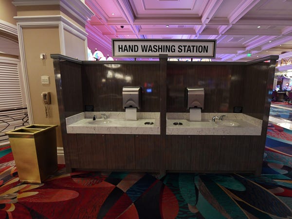 What Does the “New Vegas” Look Like? Business Insider Gets a Look 1 BellagioHandWash
