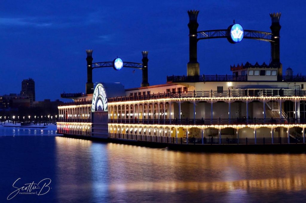 New Potential Gaming Avenues in Illinois, West Virginia 1 GrandVictoriaCasino