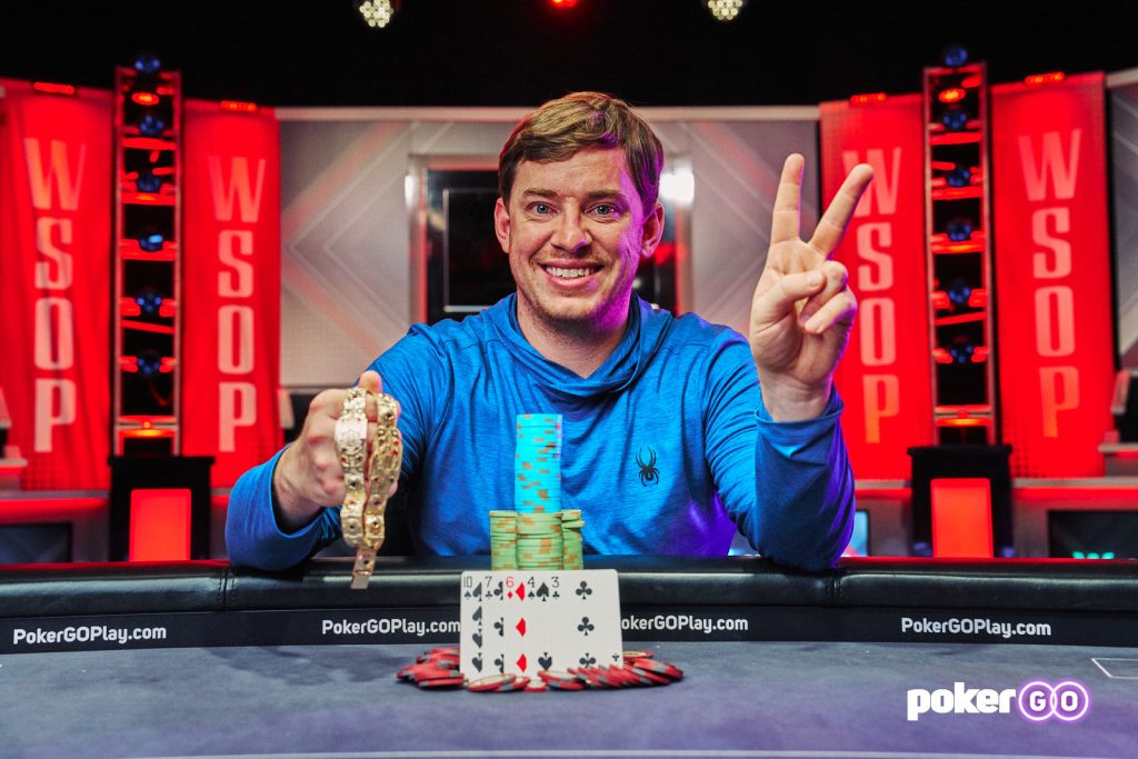 Chris Brewer Becomes Second Double Bracelet Winner of 2023 WSOP 1 Event 69 winner Chris Brewer WSOP 2023 EnriqueM EM25704