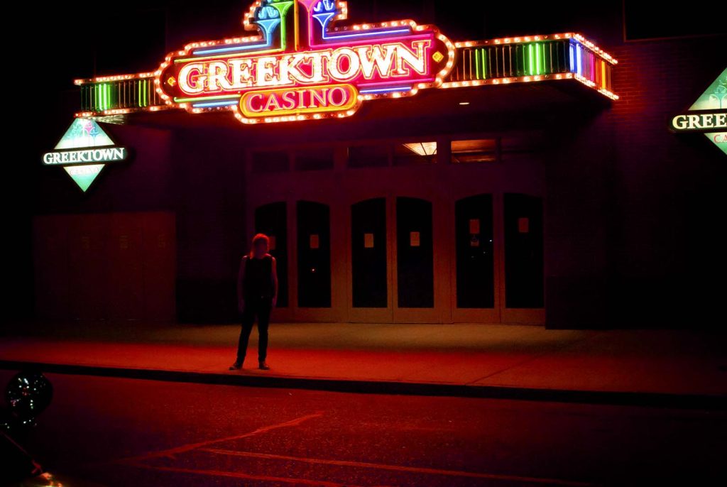 Workers at Two Detroit Casinos Agree on New Contract and End Strike, MGM Employees Still Holding Out 1 Greektown Casino 2