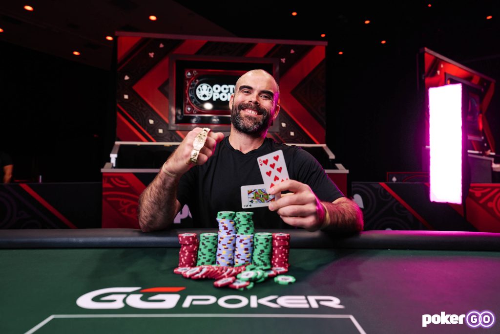 Event 9 Winner Nick Guagenti WSOP AntonioA DSC03311