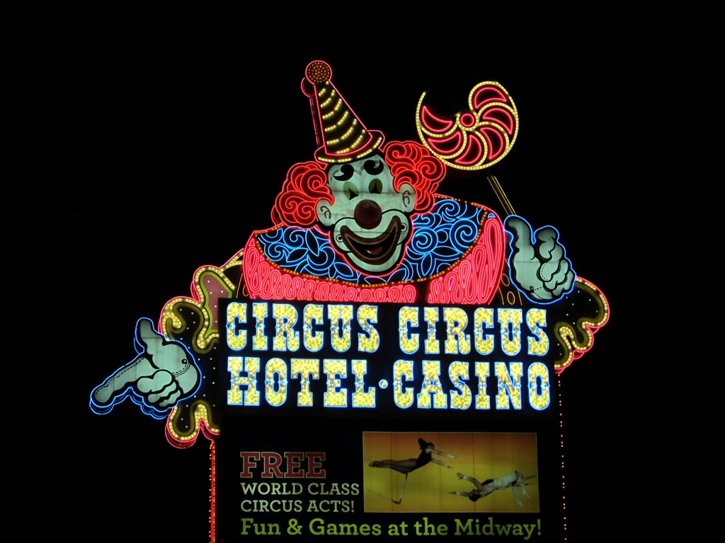Circus Circus Las Vegas Owner Says Interested Buyers are Lining Up 1 Circus Circus Las Vegas sign