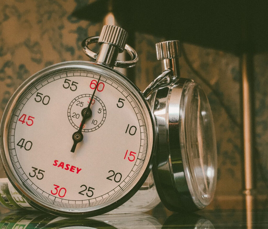 World Series of Poker Removes Shot Clock From Main Event Final Table 1 Analog stopwatch