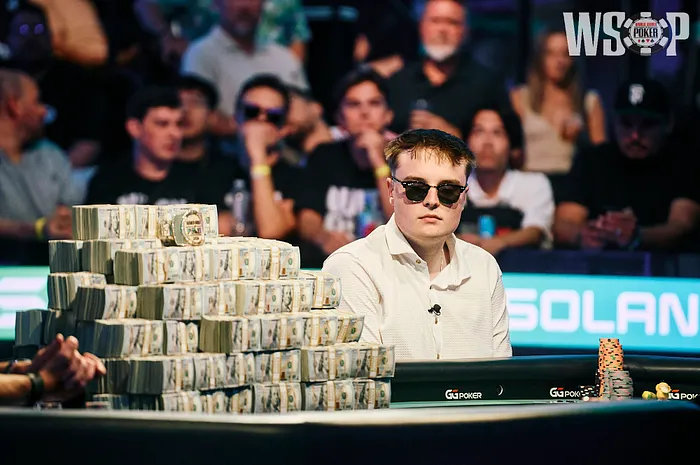 LucasJumalonWSOPChampion